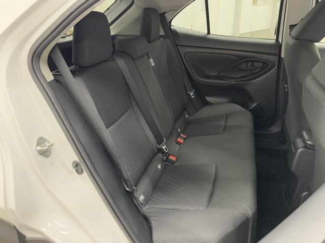 ヤリスクロス Ｇ　ＥＴＣ装備　リヤカメラ　点検記録簿　スマートエントリー　イモビライザー　オートエアコン　アルミホイール　キーレス　パワーウィンドウ　クルコン　ＡＢＳ　ドライブレコーダー　エアバッグ　パワーステアリング（16枚目）