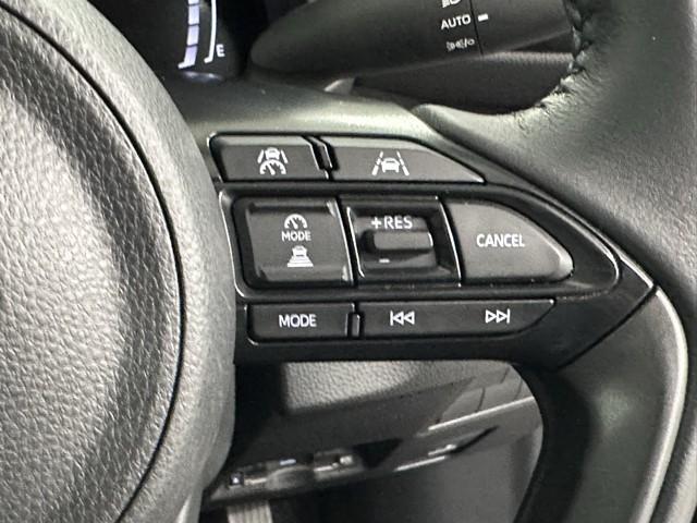 ヤリスクロス Ｇ　ＥＴＣ装備　リヤカメラ　点検記録簿　スマートエントリー　イモビライザー　オートエアコン　アルミホイール　キーレス　パワーウィンドウ　クルコン　ＡＢＳ　ドライブレコーダー　エアバッグ　パワーステアリング（11枚目）