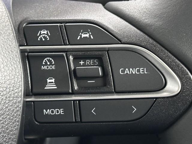 ヴォクシー ハイブリッドS-Z パワーウィンドウ DVD再生機能 インテリキー 横滑防止装置 地デジTV アクティブクルーズコントロール フルオートエアコン リアカメラ エアバッグ ABS 100V充電 ナビTV WAC キーレス(12枚目)