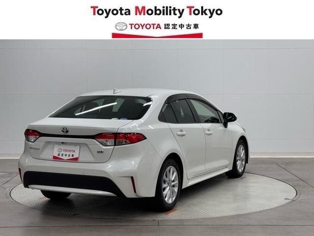 カローラ ハイブリッド　Ｓ　スマートキ　ｉストップ　横滑り防止機能　ＬＥＤヘッドライト　ミュージックプレイヤー接続可　盗難防止装置　キーレス　オートエアコン　クルコン　リヤカメラ　メモリナビ　パワーステアリング　ＡＷ　ＡＢＳ（2枚目）