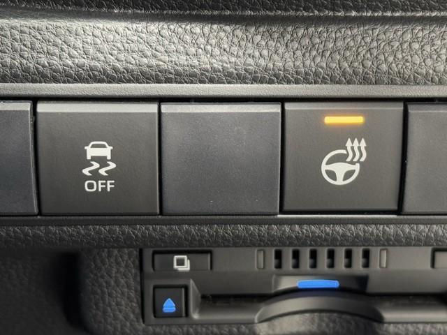 カローラ ハイブリッド　Ｓ　スマートキ　ｉストップ　横滑り防止機能　ＬＥＤヘッドライト　ミュージックプレイヤー接続可　盗難防止装置　キーレス　オートエアコン　クルコン　リヤカメラ　メモリナビ　パワーステアリング　ＡＷ　ＡＢＳ（12枚目）