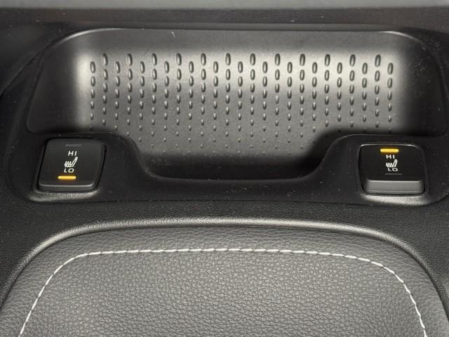 カローラ ハイブリッド　Ｓ　スマートキ　ｉストップ　横滑り防止機能　ＬＥＤヘッドライト　ミュージックプレイヤー接続可　盗難防止装置　キーレス　オートエアコン　クルコン　リヤカメラ　メモリナビ　パワーステアリング　ＡＷ　ＡＢＳ（13枚目）