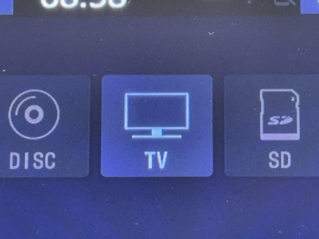 ハイエースバン ロングスーパーGL Wエアコン Wエアバック Bカメラ LEDライト パワーウインドウ 横滑防止 フルセグテレビ DVD視聴可 キーレスエントリー メモリーナビ オートエアコン ETC パワーステ 記録簿有 ABS(7枚目)