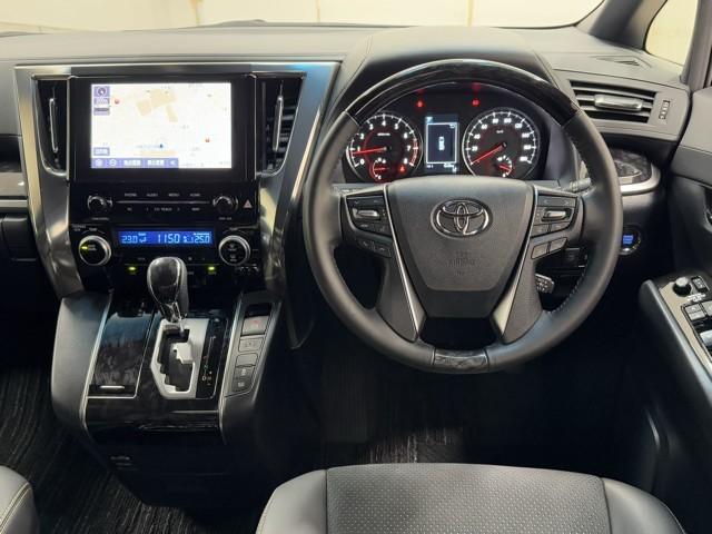 ヴェルファイア ２．５Ｚ　ゴールデンアイズ　ＥＴＣ付き　サンルーフ　ナビ　１オーナー　Ｂカメラ　両側自動ドア　Ｄレコ　ＡＣ１００Ｖ　オートクルーズ　メモリーナビ　ＬＥＤヘッドランプ　アルミ　３列シート　ミュージックプレイヤー接続可　キーレス（4枚目）