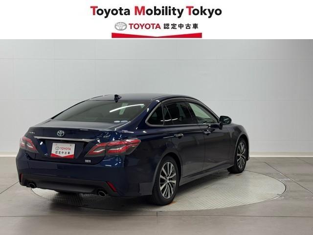 クラウンハイブリッド Ｇ　本革シート　アルミ　ＬＥＤヘッド　キーフリー　記録簿　アイドリングストップ　横滑り防止機能　ＤＶＤ　ＥＴＣ　オートエアコン　ＡＵＸ　ＡＢＳ　メモリナビ　盗難防止装置　エアバッグ　ＡＣ１００Ｖ　ドラレコ（2枚目）