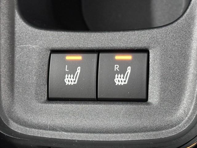 アクア Ｇ　ワンオーナ　ＶＳＣ　衝突軽減ブレーキ　メモリナビ　アイドルストップ　バックモニター　ＬＥＤ　クルーズコントロール　スマートキー　ＥＴＣ車載器　ＡＣ１００Ｖ　ドライブレコーダー　ナビ　パワーウィンドウ（15枚目）