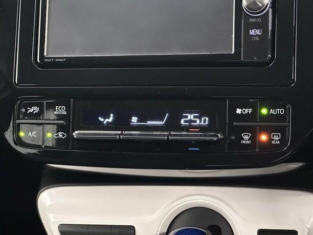 プリウス Ｓセーフティプラス　衝突回避システム　Ｂモニター　ドラレコ付き　定期点検記録簿　ＬＥＤライト　クルコン　ＥＴＣ装備　スマートＫＥＹ　ナビＴＶ　イモビライザー　横滑り防止機能　ＰＷ　カーテンエアバッグ　キーレスエントリー（10枚目）