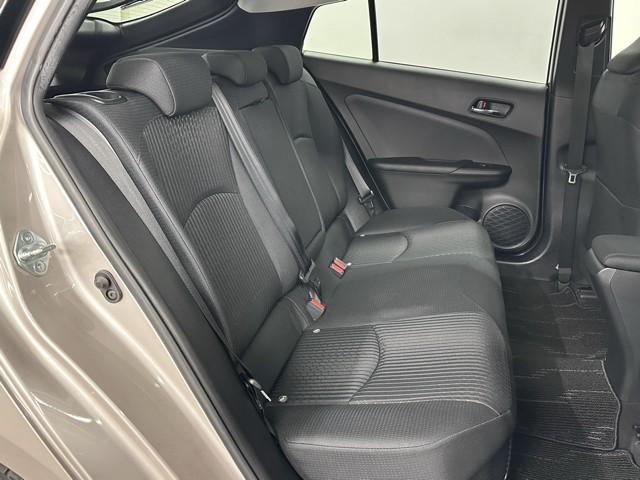 プリウス Ｓセーフティプラス　衝突回避システム　Ｂモニター　ドラレコ付き　定期点検記録簿　ＬＥＤライト　クルコン　ＥＴＣ装備　スマートＫＥＹ　ナビＴＶ　イモビライザー　横滑り防止機能　ＰＷ　カーテンエアバッグ　キーレスエントリー（18枚目）