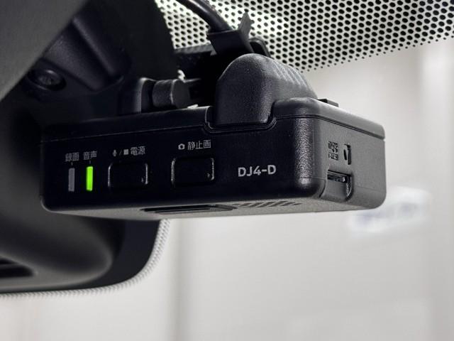 �h���C�u���R�[�_�[�������Ă܂���B�@�v���ł̋L�^�▜����̎��̋L�^�ɂ��֗��ł��ˁB