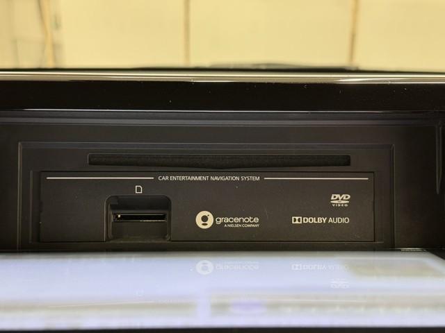 �g���Ղ��b�c���Đ��ł���X�e���I�͉������ǍD�ł��I�@�����Ԃ̃h���C�u�����C�ɓ���̉��y���L��Ίy�����h���C�u�ł����Ⴂ�܂��ˁB�@�ł��A���S�ׂ̈ɂ����ʂ͍T���߂ɁB