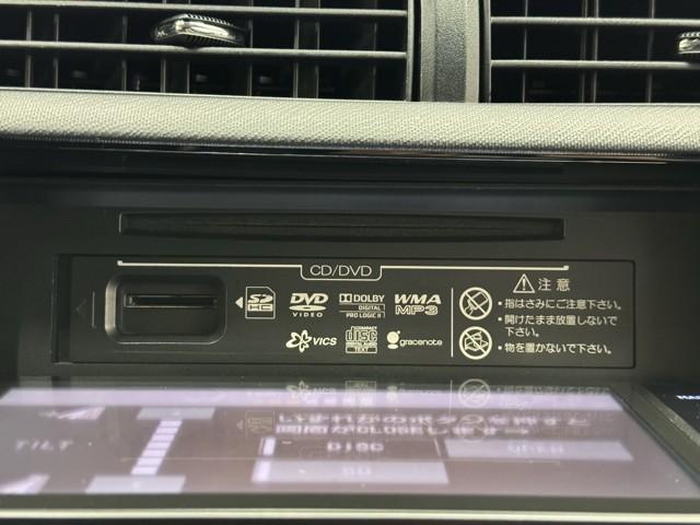 アクア Ｇ　Ｇ’ｓ　ドラレコ付き　ＥＴＣ付き　盗難防止装置　キーレス　スマートキープッシュスタート　メディアプレイヤー接続　運転席助手席エアバック　横滑防止　ナビＴＶ　パワーステアリング　アルミホイール　パワーウィンドウ（10枚目）