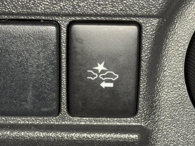 ハイエースバン ＤＸ　プリクラッシュセーフティ　メンテナンスノート　ドラレコ　エアバック　フルセグＴＶ　リモコンキー　パワーステアリング　セキュリティーアラーム　ミュージックプレイヤー接続可　メモリナビ　ＤＶＤ　ナビ＆ＴＶ（14枚目）