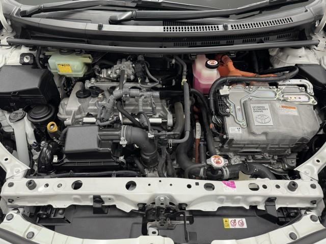 アクア Ｓスタイルブラック　運転席助手席エアバック　セキュリティアラーム　バックモニタ　アイドルストップ　スマートエントリー　定期点検記録簿　横滑防止　ＡＵＸ接続　ＴＶナビ　Ｄレコ　地デジＴＶ　アルミホイール　ＰＷ　ＡＢＳ（19枚目）