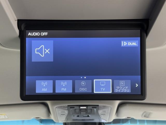 アルファードハイブリッド ＳＲ　Ｃパッケージ　地上デジタル　被害軽減ブレーキ　エアバック　パワーステアリング　助手席エアバッグ　アクティブクルーズコントロール　ＤＶＤ再生機能　点検記録簿　盗難防止装置　サイドエアバッグ　ドライブレコーダー　ＬＥＤ（18枚目）