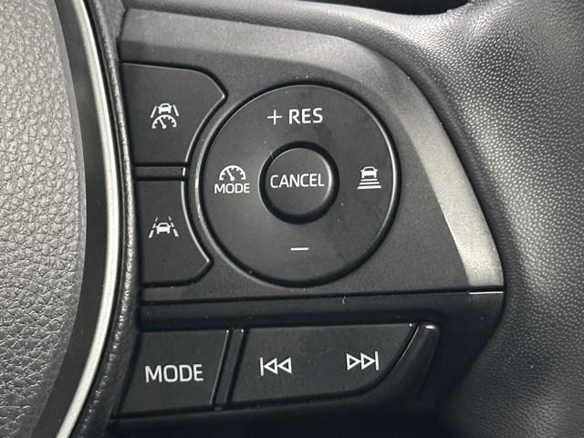 ���[�_�[�N���[�Y�R���g���[���ł��B�@�O�̎ԂƂ̋��������[�_�[�ő�����̎Ԋԋ����ɕۂ��Ă���܂���B�ڍׂ̓X�^�b�t�܂ŁB