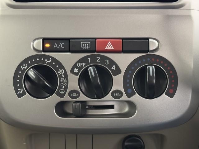 タント X AUTOエアコン ナビ&TV キーレスキー AUX接続 スマートキー付 メモリナビ 盗難警報装置 1セグTV 両席エアバッグ DVD再生機能 記録簿 パワーウインド 運転席エアバック ETC付 ABS(9枚目)