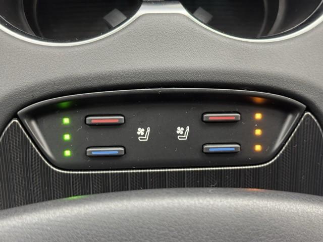 ハリアーハイブリッド Ｚ　レザーパッケージ　ムーンルーフ　地上デジタル　本革Ｓ　アイドリングストップ　横滑り防止装置付き　Ｂカメラ　エアバッグ　ＬＥＤヘッドランプ　ＡＢＳ　イモビライザー　助手席エアバック　パワーウィンドウ　オートエアコン（14枚目）