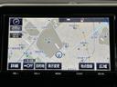 ナビゲーション付です。 ナビがあると便利、ラクラク何処でもいけます。 ナビが有るのと無いのとでは大きな違いですね。