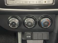 �ޥ˥奢�뼰�Υ������󥹥��å��Ǥ������礭�ܤΥ����å��ʤΤ�Ĵ�����䤹���Ǥ��衣 6