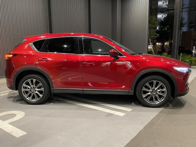 ＣＸ－５ ＸＤエクスクルーシブモード４ＷＤ　３６０°ビューモニター　マツダコネクトナビ　ＢＯＳＥ　運転席＆助手席シートベンチレーション　全方位モニタ　車線逸脱警報システム　Ｂｌｕｅｔｏｏｔｈ対応　Ｐシート　シートヒータ　１オーナ　エアシート（15枚目）