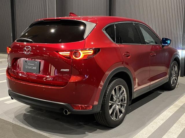 ＣＸ－５ ＸＤエクスクルーシブモード４ＷＤ　３６０°ビューモニター　マツダコネクトナビ　ＢＯＳＥ　運転席＆助手席シートベンチレーション　全方位モニタ　車線逸脱警報システム　Ｂｌｕｅｔｏｏｔｈ対応　Ｐシート　シートヒータ　１オーナ　エアシート（17枚目）