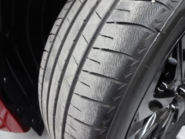 ＣＸ－６０ ３．３　ＸＤハイブリッド　プレミアム　スポーツ　ディーゼルタ　内装タン　ドライバー異常時対応システム　パノラマサンルーフ　純正２０インチブラックメタリック塗装アルミホイール　ダブルサンルーフ　シートヒー　パワーゲート　レーダークルコン　ＬＥＤヘッドライト　４ＷＤ（33枚目）