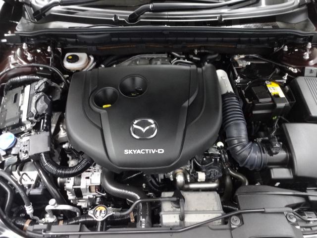 ＭＡＺＤＡ６ワゴン ２．２　ＸＤ　２０ｔｈアニバーサリー　エディション　ディーゼ　アドバンストＳＣＢＳ（夜間歩行者検知機能付き）　ＡＴ誤発進抑制制御　車線逸脱警報システム　クルージング＆トラフィック・サポート（ＣＴＳ）　マツダ・レーダー・クルーズ・コントロール（ＭＲＣＣ）　３６０°（30枚目）