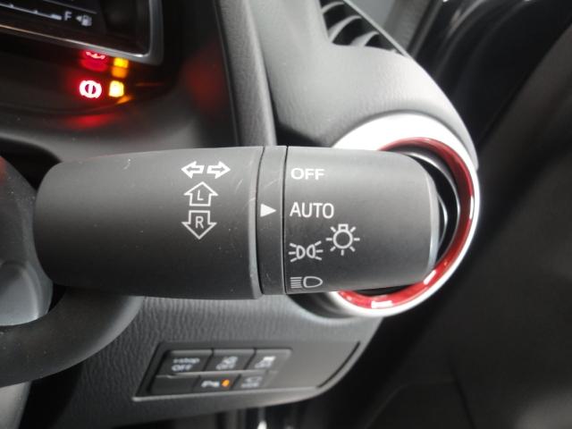 ＭＡＺＤＡ２ １．５　１５Ｓ　ブラック　トーン　エディション　ＳＢＳ（スマート・ブレーキ・サポート）　レーンキープ・アシスト・システム（ＬＡＳ）　マツダ・レーダー・クルーズ・コントロール（ＭＲＣＣ）全車速追従機能付き　ブラックメタリック塗装アルミホイール　記録簿（24枚目）