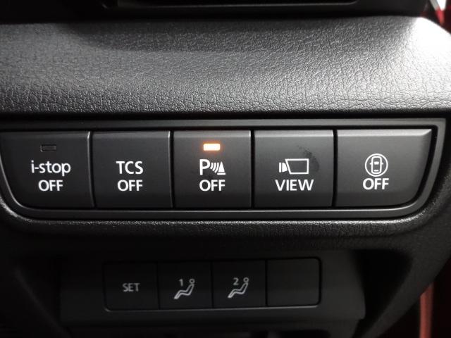 MX-30 2.0 モダン コンフィデンス シート:クロス+合成皮革グレー/ホワイト、クルージング・トラフィック・サポート(CTS)、アダプティブ・LED・ヘッドライト(ALH)、マツダ・ハーモニック・アコースティックス+8スピーカー、スマート(6枚目)