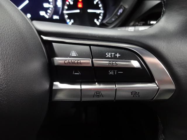 MX-30 2.0 モダン コンフィデンス シート:クロス+合成皮革グレー/ホワイト、クルージング・トラフィック・サポート(CTS)、アダプティブ・LED・ヘッドライト(ALH)、マツダ・ハーモニック・アコースティックス+8スピーカー、スマート(22枚目)