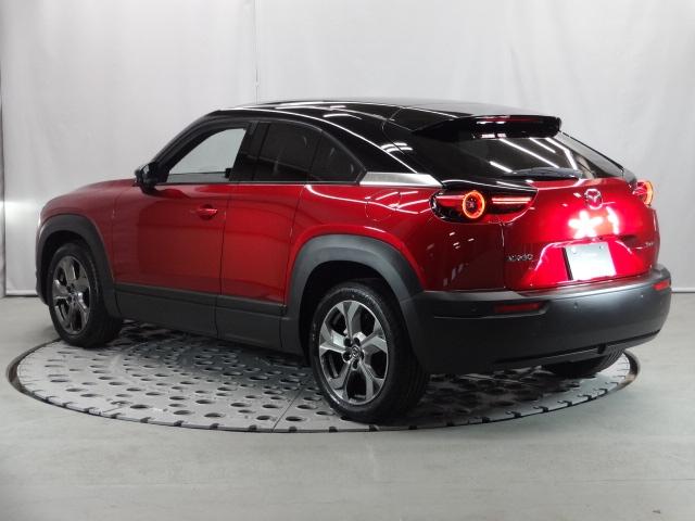 MX-30 2.0 モダン コンフィデンス シート:クロス+合成皮革グレー/ホワイト、クルージング・トラフィック・サポート(CTS)、アダプティブ・LED・ヘッドライト(ALH)、マツダ・ハーモニック・アコースティックス+8スピーカー、スマート(37枚目)