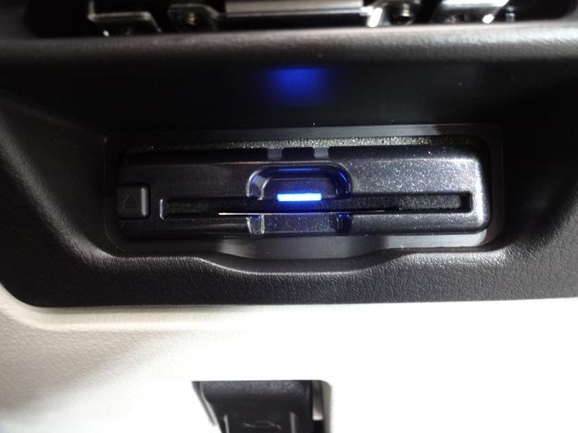 CX-60 3.3 XDハイブリッド エクスクルーシブ モダン ディーゼ 内装ピュアホワイト ドライバー異常時対応システム 純正20インチ切削加工ブラックメタリック塗装アルミホイール 360°ビュー 衝突軽減ブレーキ LEDライト オートハイビーム 追従式クルコン ETC(25枚目)