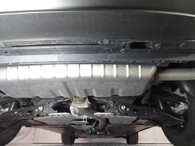 CX-60 3.3 XDハイブリッド エクスクルーシブ モダン ディーゼ 内装ピュアホワイト ドライバー異常時対応システム 純正20インチ切削加工ブラックメタリック塗装アルミホイール 360°ビュー 衝突軽減ブレーキ LEDライト オートハイビーム 追従式クルコン ETC(27枚目)