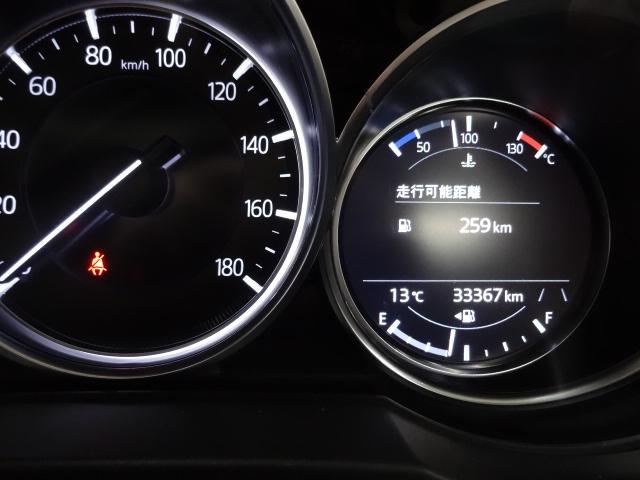 ＣＸ－８ ２．２　ＸＤ　ブラックトーン　エディション　ディーゼルターボ　７人乗り　シート：合成皮革ブラック（赤ステッチ）　サイドガーニッシュ　ルーフレール　電動スライドガラスサンルーフ　１０．２５インチセンターディスプレイ　地上デジタルＴＶチューナー　ボーズサウンドシステ（3枚目）