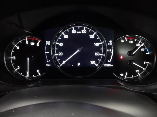 ＣＸ－８ ２．２　ＸＤ　エクスクルーシブ　モード　ディーゼルターボ　６人乗り　内装ピュアホワイト：ナッパレザー　電動スライドガラスサンルーフ　ルーフレール　ハンズフリー機能付きパワーリフトゲート　１０．２５インチセンターディスプレイ　アームレスト付きコンソール　ボーズ（3枚目）