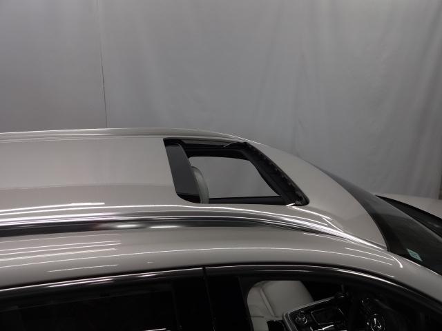 ＣＸ－８ ２．２　ＸＤ　エクスクルーシブ　モード　ディーゼルターボ　６人乗り　内装ピュアホワイト：ナッパレザー　電動スライドガラスサンルーフ　ルーフレール　ハンズフリー機能付きパワーリフトゲート　１０．２５インチセンターディスプレイ　アームレスト付きコンソール　ボーズ（27枚目）