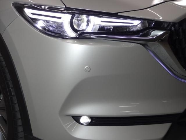 ＣＸ－８ ２．２　ＸＤ　エクスクルーシブ　モード　ディーゼルターボ　６人乗り　内装ピュアホワイト：ナッパレザー　電動スライドガラスサンルーフ　ルーフレール　ハンズフリー機能付きパワーリフトゲート　１０．２５インチセンターディスプレイ　アームレスト付きコンソール　ボーズ（31枚目）