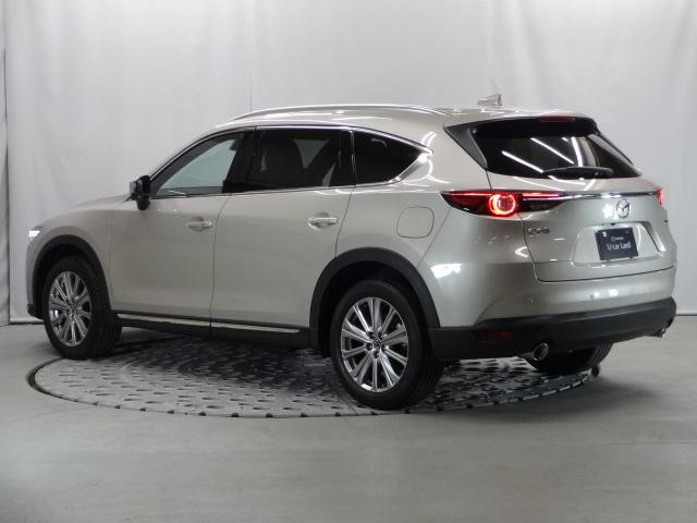 ＣＸ－８ ２．２　ＸＤ　エクスクルーシブ　モード　ディーゼルターボ　６人乗り　内装ピュアホワイト：ナッパレザー　電動スライドガラスサンルーフ　ルーフレール　ハンズフリー機能付きパワーリフトゲート　１０．２５インチセンターディスプレイ　アームレスト付きコンソール　ボーズ（37枚目）