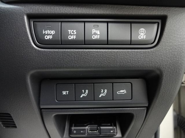 ＣＸ－６０ ３．３　ＸＤハイブリッド　エクスクルーシブ　スポーツ　ディー　ドライバーパーソナライズ（自動ドライビングポジションガイド）　ドライバーパーソナライズ　パノラマサンルーフ　ブラックメタリック塗装アルミホイール　レーンアシスト　ワンオーナ　ＭＲＣＣ　ドラレコ　禁煙（6枚目）