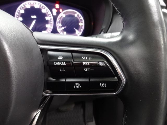 ＣＸ－６０ ３．３　ＸＤハイブリッド　エクスクルーシブ　スポーツ　ディー　ドライバーパーソナライズ（自動ドライビングポジションガイド）　ドライバーパーソナライズ　パノラマサンルーフ　ブラックメタリック塗装アルミホイール　レーンアシスト　ワンオーナ　ＭＲＣＣ　ドラレコ　禁煙（22枚目）