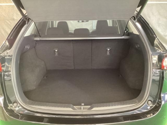 ���Q�b�W���[���̍L���͂������A�S�F�Q�F�S�����|���V�[�g�o�b�N�ɂ��A�l�X�ȃV�`���G�[�V�����ɉ������g�������ł��܂��B