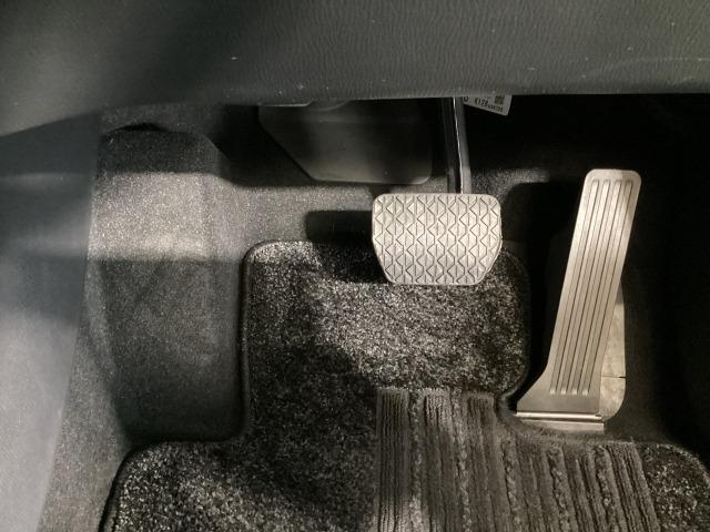 �h���S�������邱�ƂȂ����m�Ƀy�_���𑀍삷�邱�Ƃ��o���܂��B�̊i�Ɋ֌W�Ȃ����R�Ń����b�N�X�����^�]�p�����Ƃ邱�Ƃ��\�ł���h