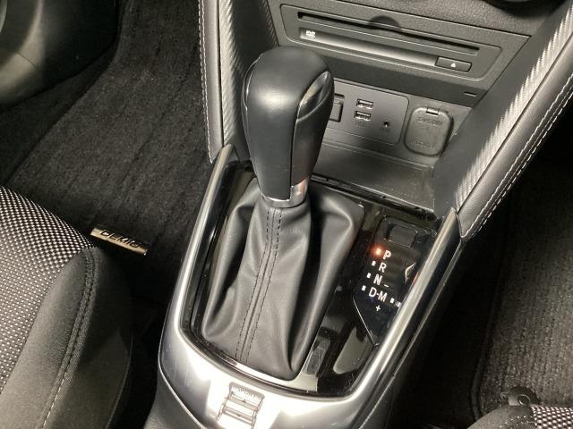 デミオ １．５　１５Ｓ　ツーリング　ダークガラス　マツダコネクトナビ　外部接続ハブ　ＬＥＤヘッドライト　運転席＆助手席シートヒーター　アドバンストキー　フルオートエアコン　コーナーソナー　地デジ　インテリジェントキー　記録簿　ＤＶＤ（22枚目）