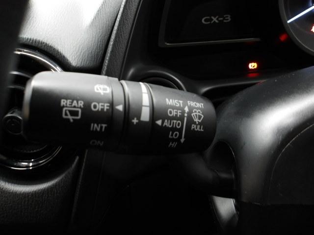 ���o�[���`�t�s�n�̈ʒu�ɂ��Ă���Ƃ��A���C���Z���T�[���J�����m����ƁA�J�ʂɉ����ă��C�p�[�������ō쓮���Ă����I�[�g���C�p�[�𑕔��I�ݒ�ύX�Ŕ�쓮�ɂ���ƁA�Ԍ��쓮�ɌŒ肳��܂��B