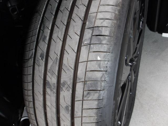 �e�^�C���̍a�������Ղ�V�~���c���Ă���܂��B