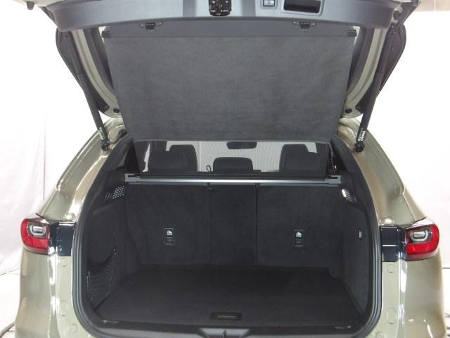 �S�F�Q�F�S�����|���V�[�g�o�b�N�ɂ��A�l�X�ȃV�`���G�[�V�����ɉ������g�������ł��܂��B