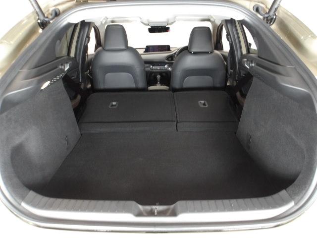 ＣＸ－３０ ２．０　２０Ｓ　ツーリング　３６０°セーフティ＆コンフォートパッケージ　ブラックレザーパッケージ　ＢＯＳＥ　運転席パワーシート　１０．２５インチセンターディスプレイ　禁煙　パワーリアゲート　レーダークルーズコントロール　ＬＥＤ（12枚目）