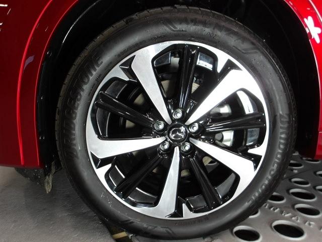 �����Q�O�C���`�A���~�z�C�[�����{�f�B�f�U�C��������w�����������܂��B