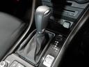アクセルペダルを踏み込む量や速さに応じて変速パターンを最適制御し、人馬一体の運転感覚を発揮してくれる６速オートマ！