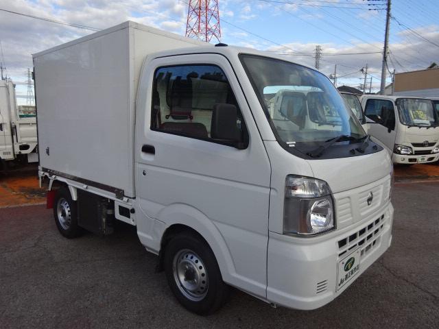 日産 ＮＴ１００クリッパートラック